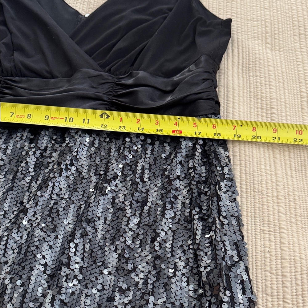 Dressbarn Elegant Black and Silver Mini Dress - Picture 7 of 10